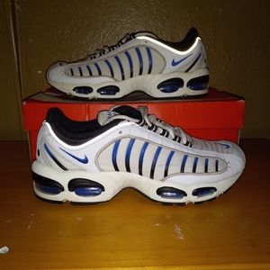 NIKE AIR MAX TAILWIND IV